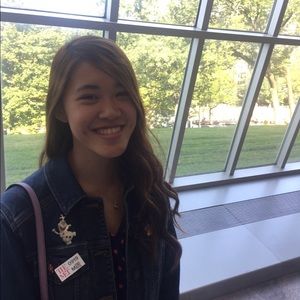 Meet your Posher, Grace